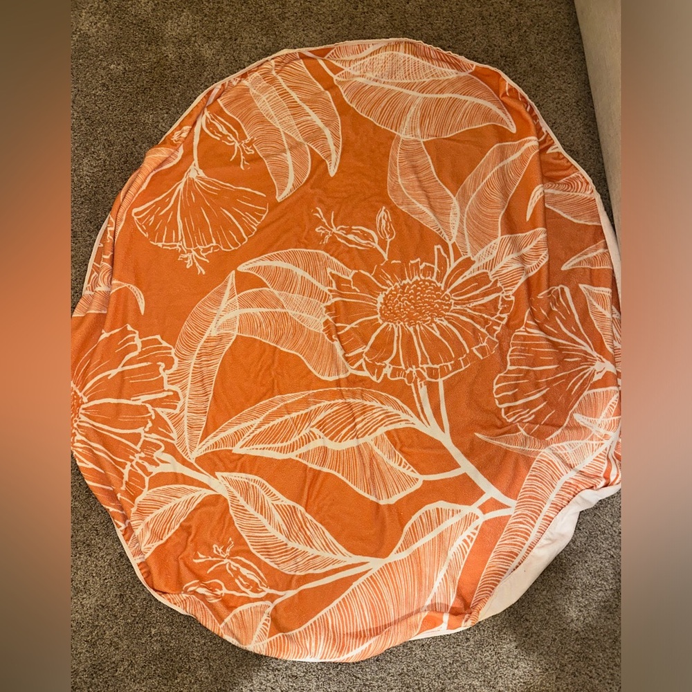 Summer rose circle shape beach towel